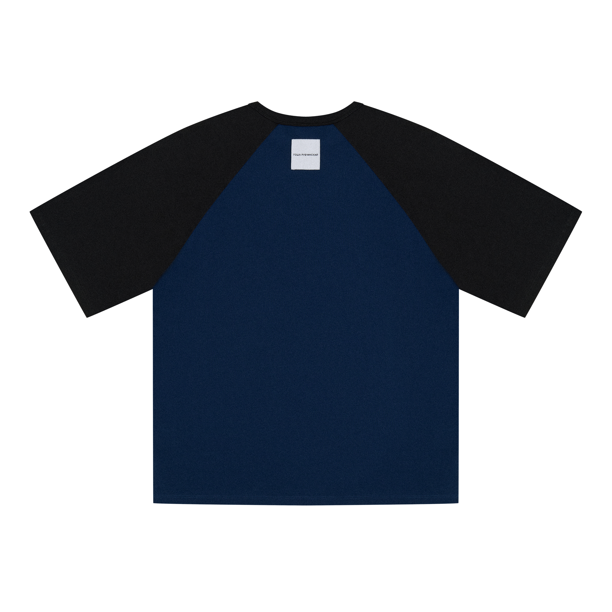 OVERSIZED T-SHIRT