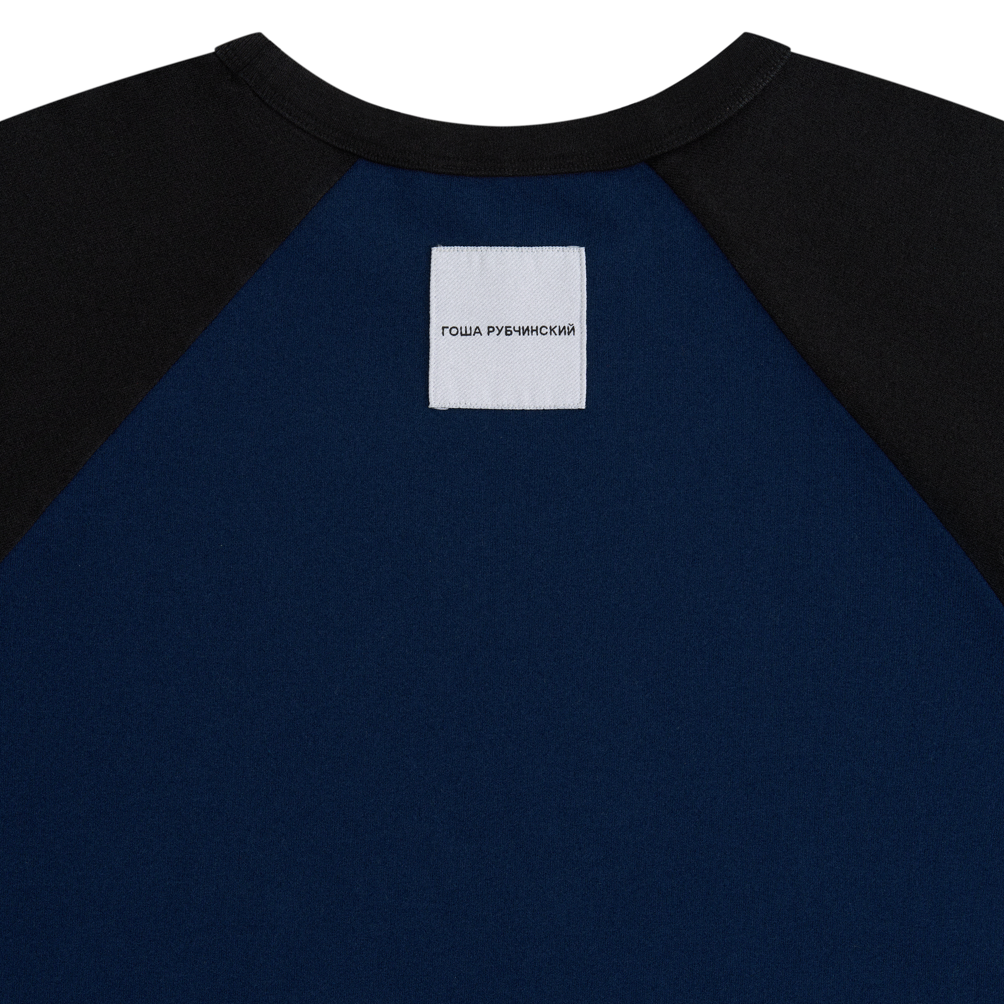 OVERSIZED T-SHIRT
