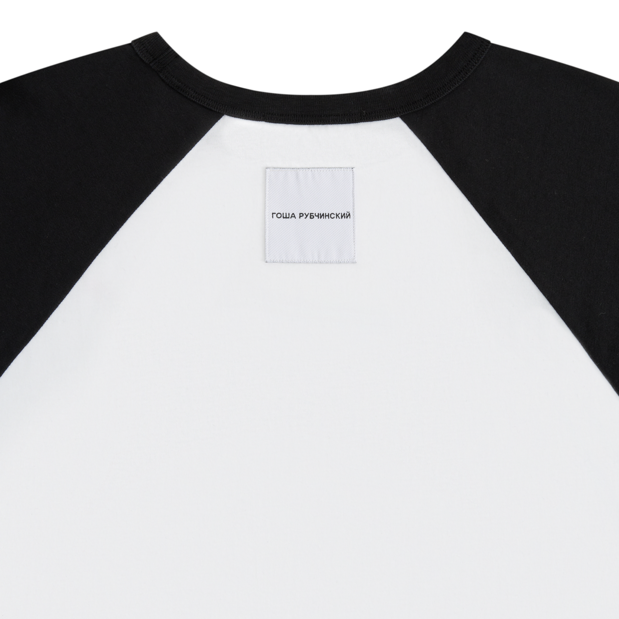 OVERSIZED T-SHIRT
